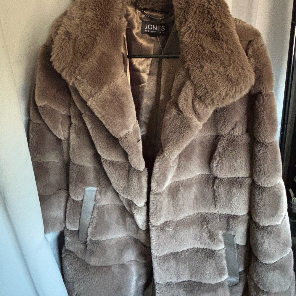 Jones New York Plush Teddy Jacket - Tan